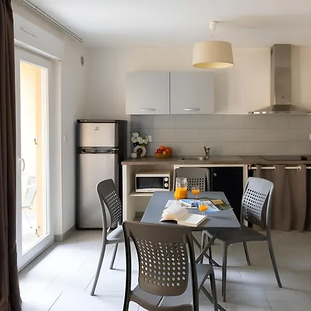 Lägenhetshotell Hr Corte (Corsica)