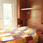 Apartahotel Hr 2*