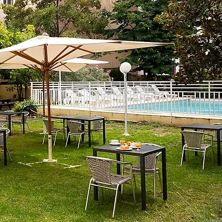 Hr Aparthotel