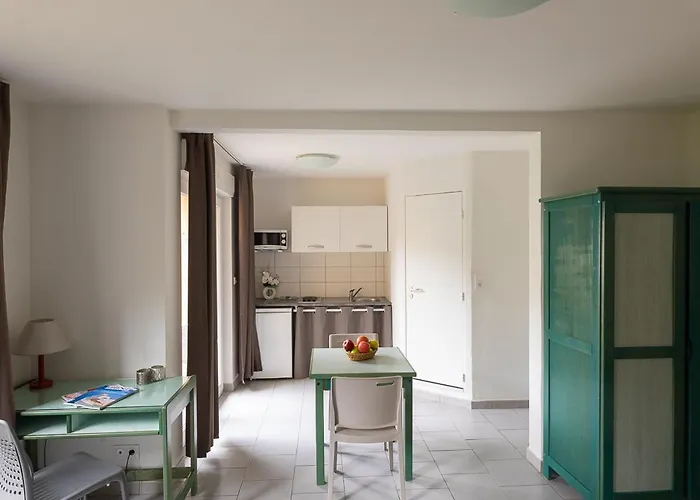 Hr Aparthotel Corte (Corsica)