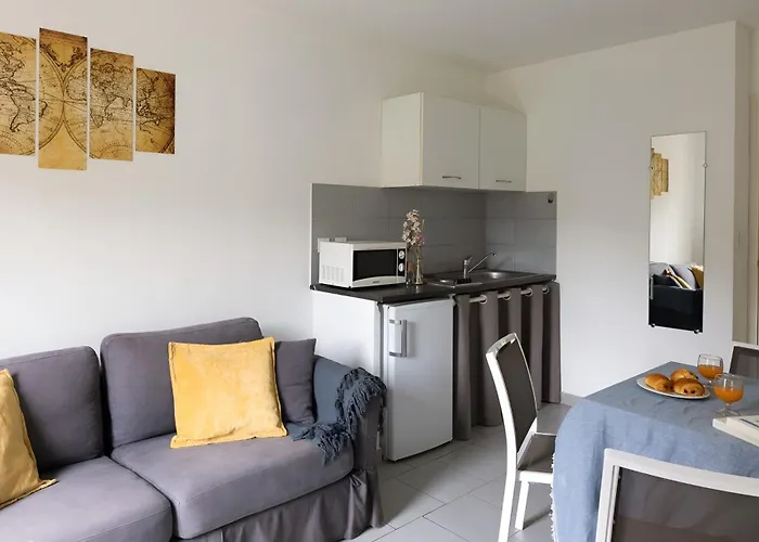 Apartahotel Hr Corte (Corsica)